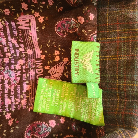 Stylish jacket with light purple velvet stripes on arms - Picture 2 of 2